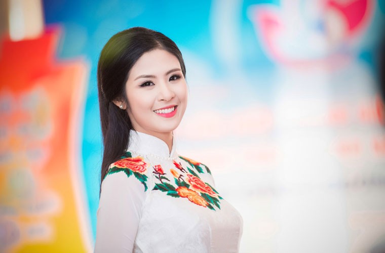 Hoa hau Dang Thu Thao dep tinh khoi cung ao dai-Hinh-9